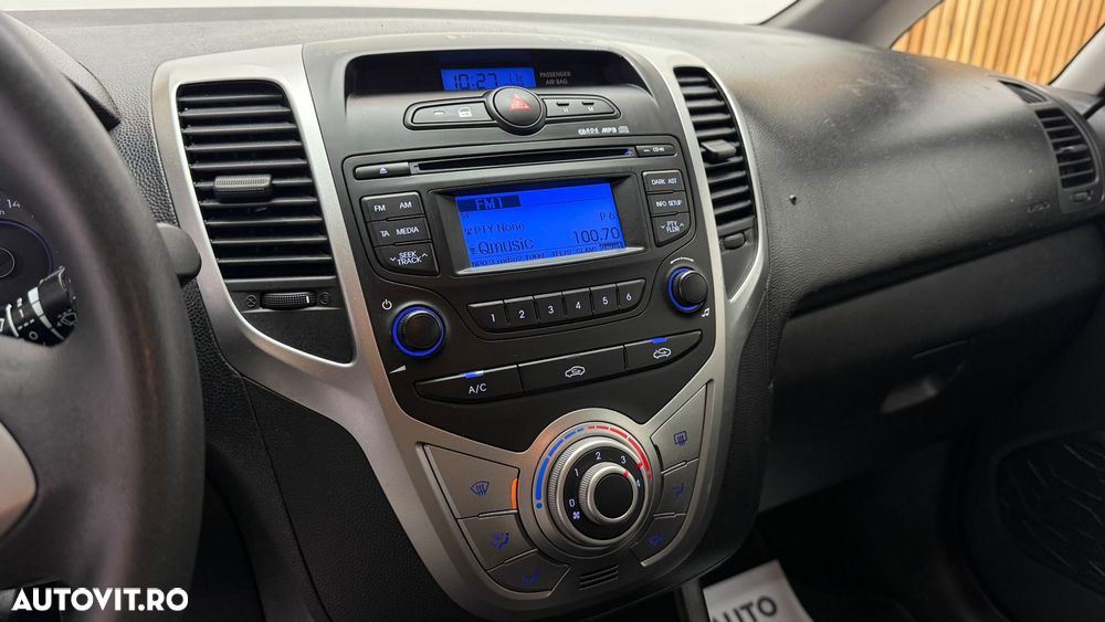 Hyundai ix20 1.4 CRDI blue Classic - 18