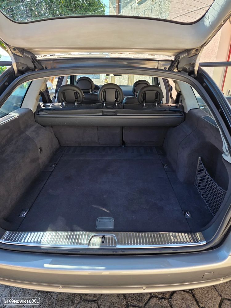 Mercedes-Benz E 220 - 19