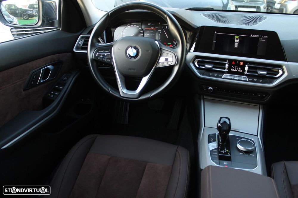 BMW 330 - 48