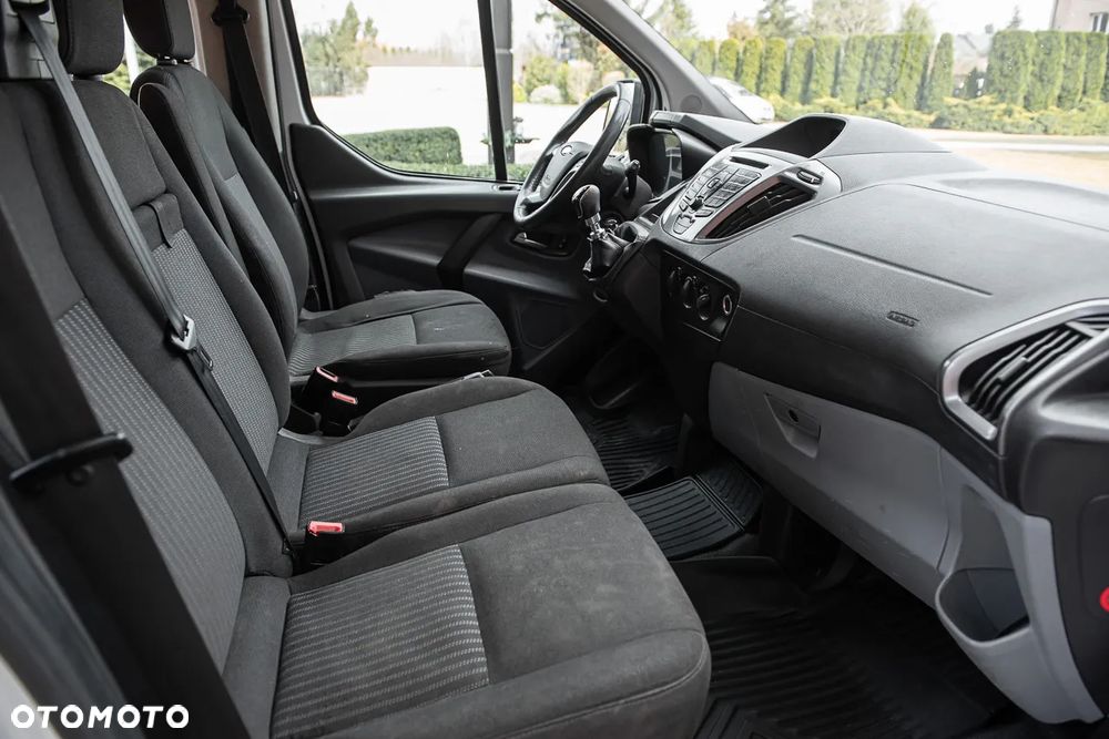 Ford Transit Custom - 22