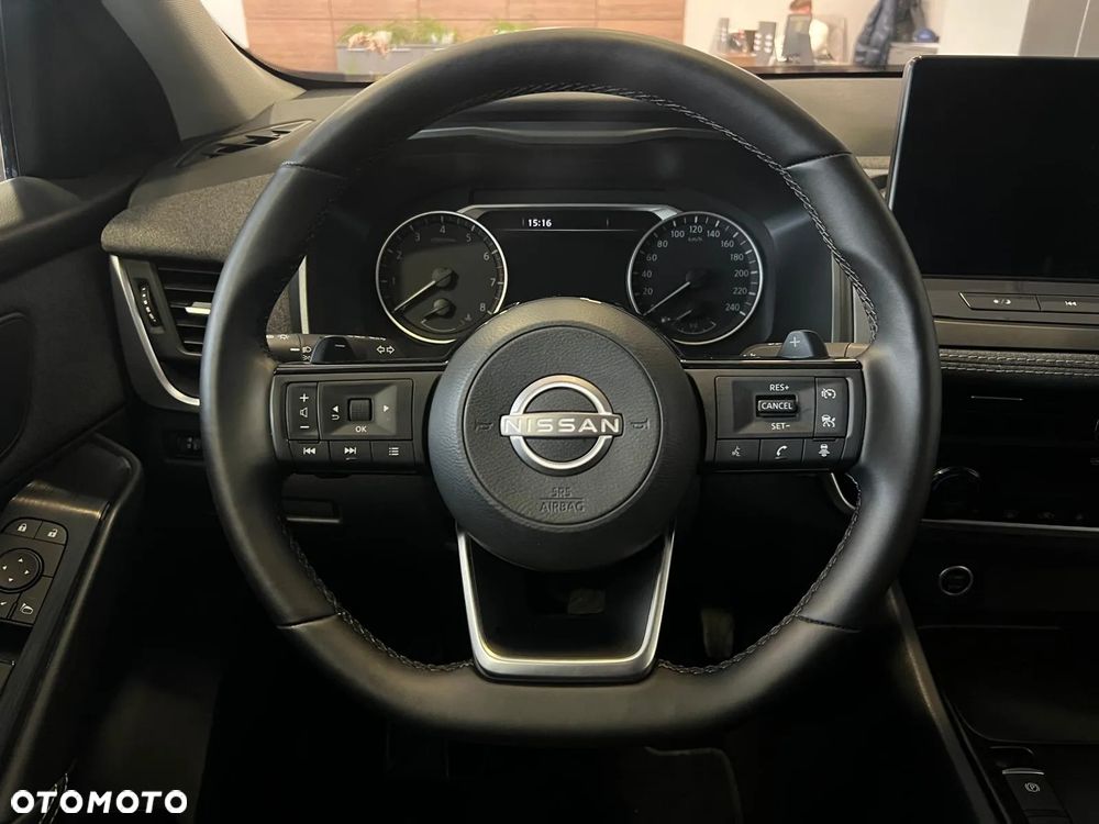 Nissan Qashqai 1.3 DIG-T Acenta DCT - 10