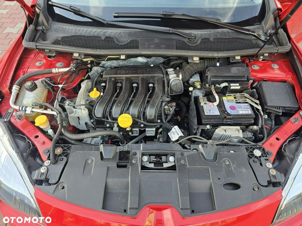 Renault Megane 1.6 16V 110 Paris - 35