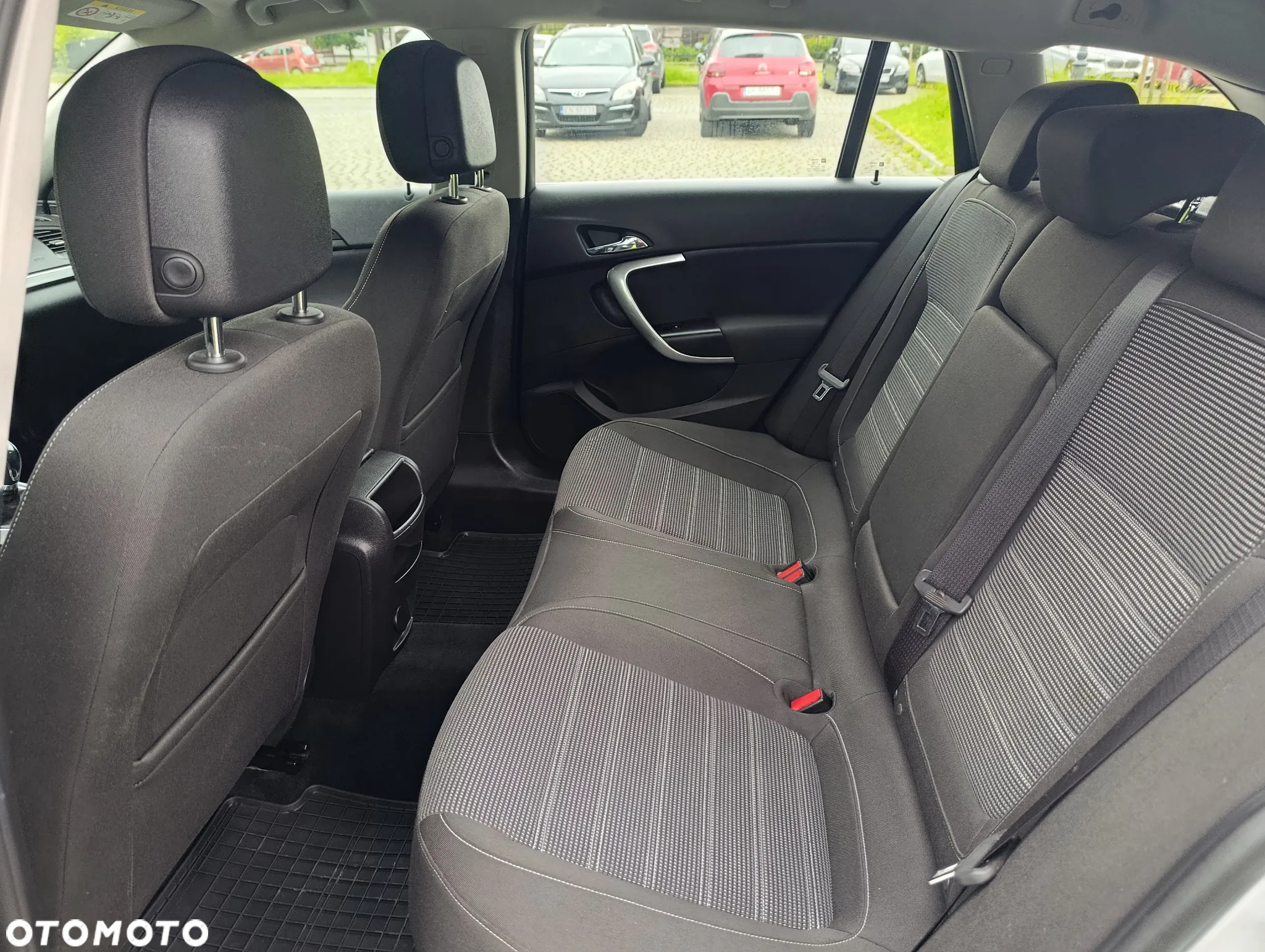 Opel Insignia 2.0 CDTI 4x4 ecoFLEX Start/Stop Business Innovation - 14