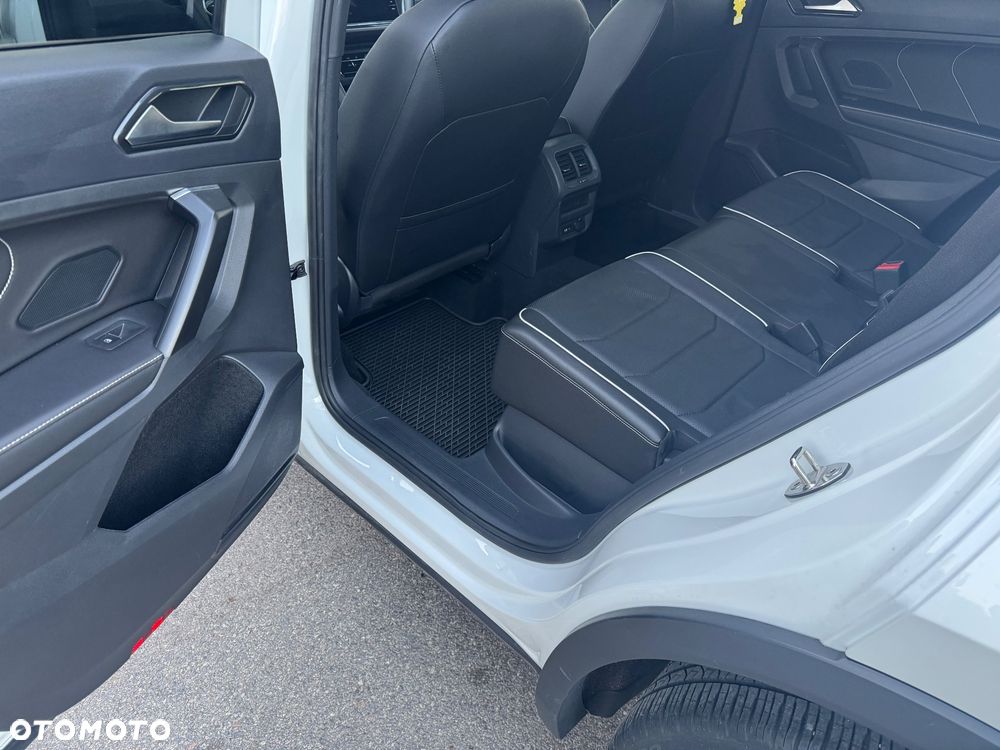 Volkswagen Tiguan Allspace 2.0 TSI 4Mot R-Line DSG - 29