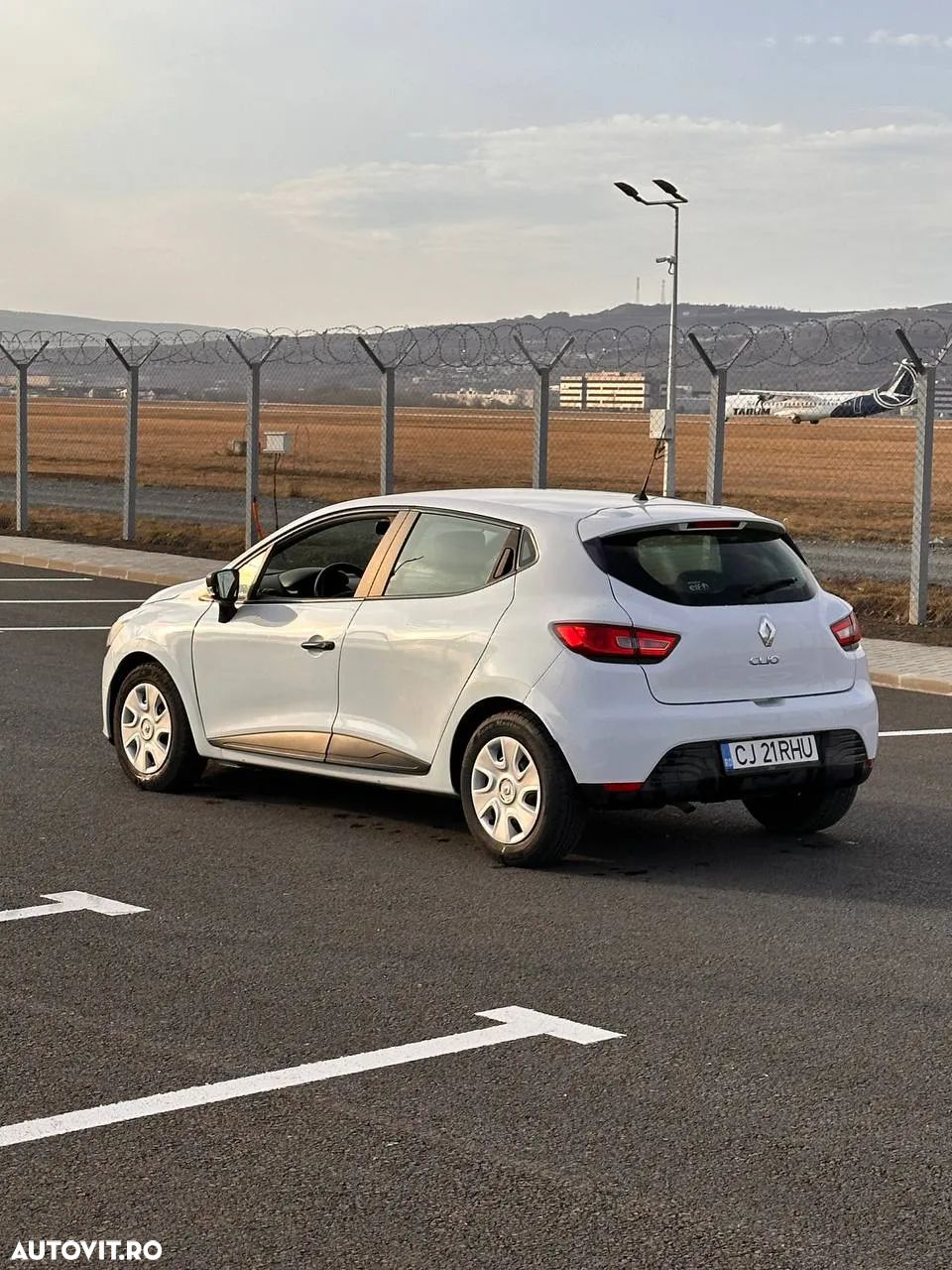 Renault Clio IV 1.2 16V Authentique - 1