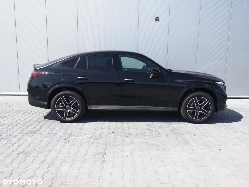 Mercedes-Benz GLC 300 e PHEV 4-Matic AMG Line - 7