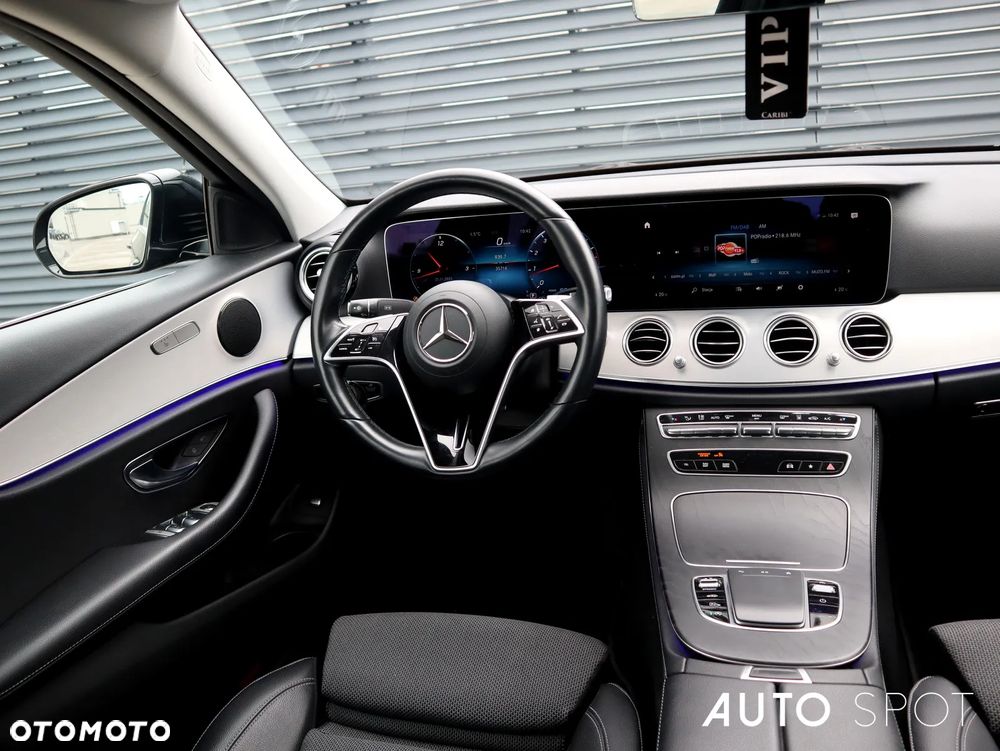 Mercedes-Benz Klasa E 200 4-Matic Avantgarde - 16