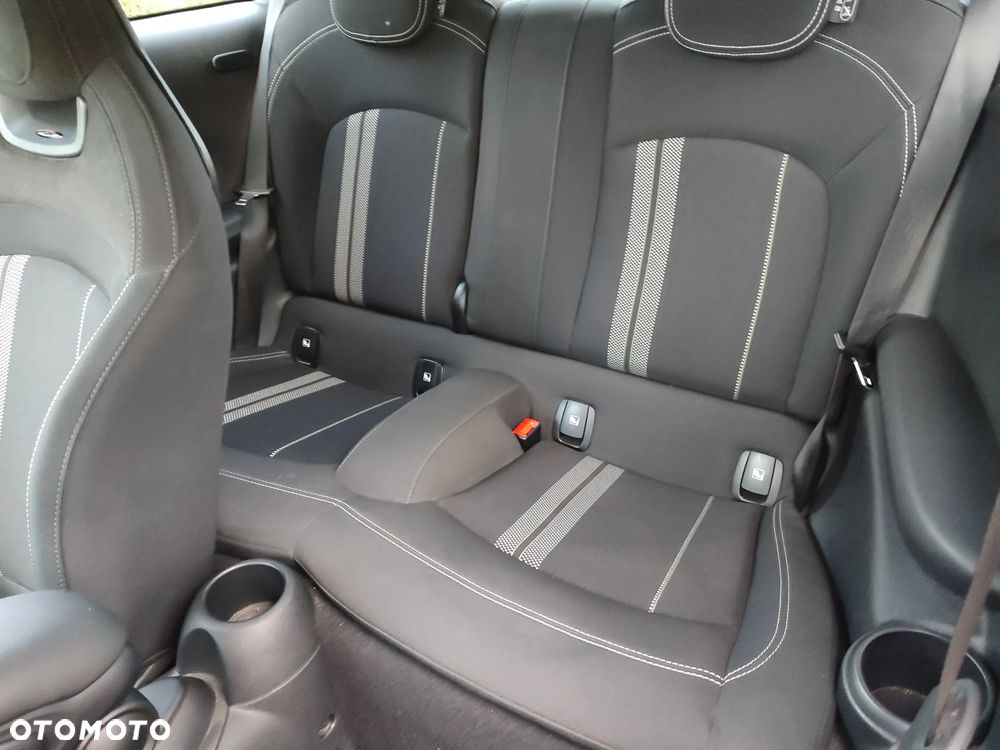 MINI John Cooper Works Standard - 27
