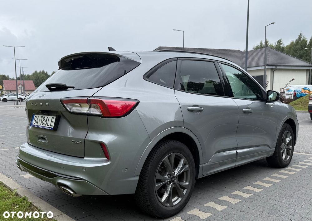Ford Kuga - 4