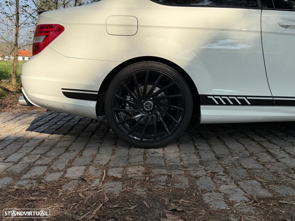 Mercedes-Benz C 220 CDI BE - 8