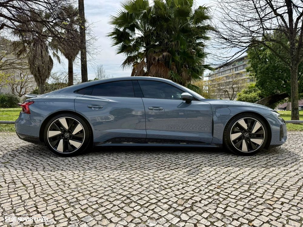 Audi e-tron GT quattro - 13