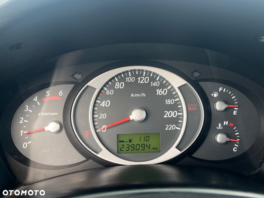 Hyundai Tucson 2.0 CRDi 2WD GLS - 10