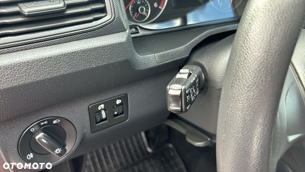 Volkswagen Caddy - 11