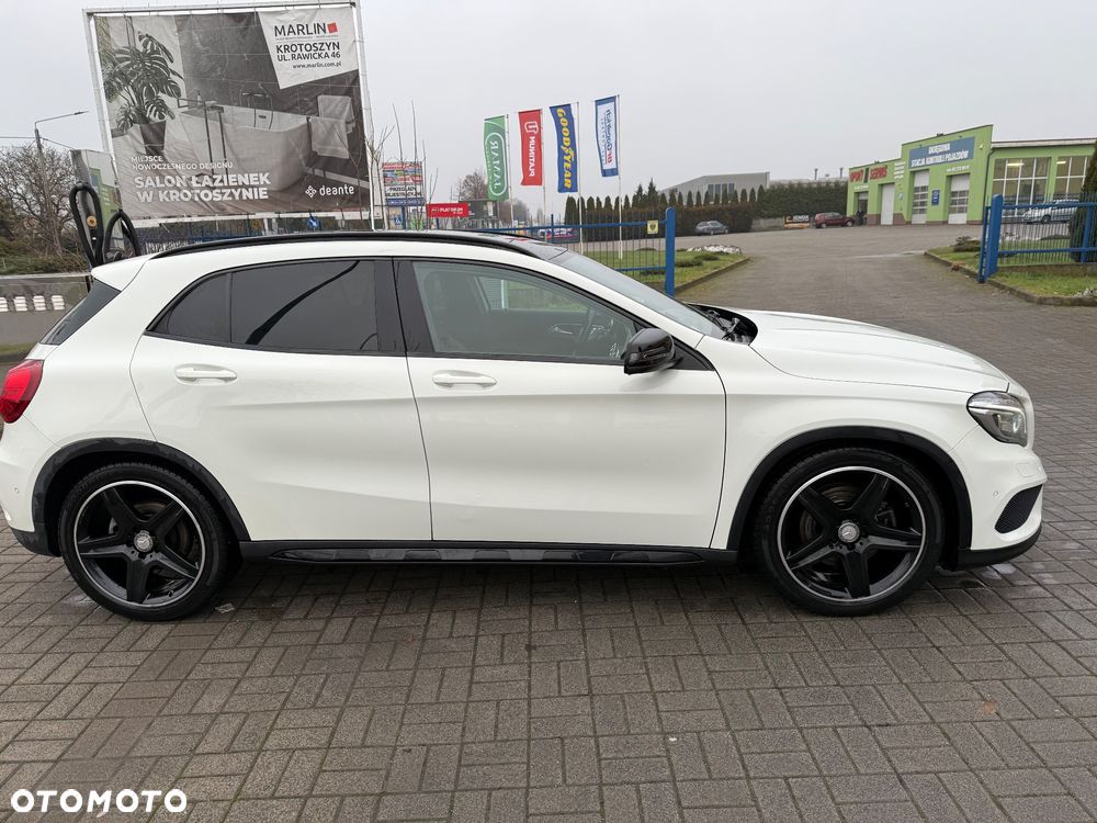 Mercedes-Benz GLA 220 CDI 4-Matic - 18