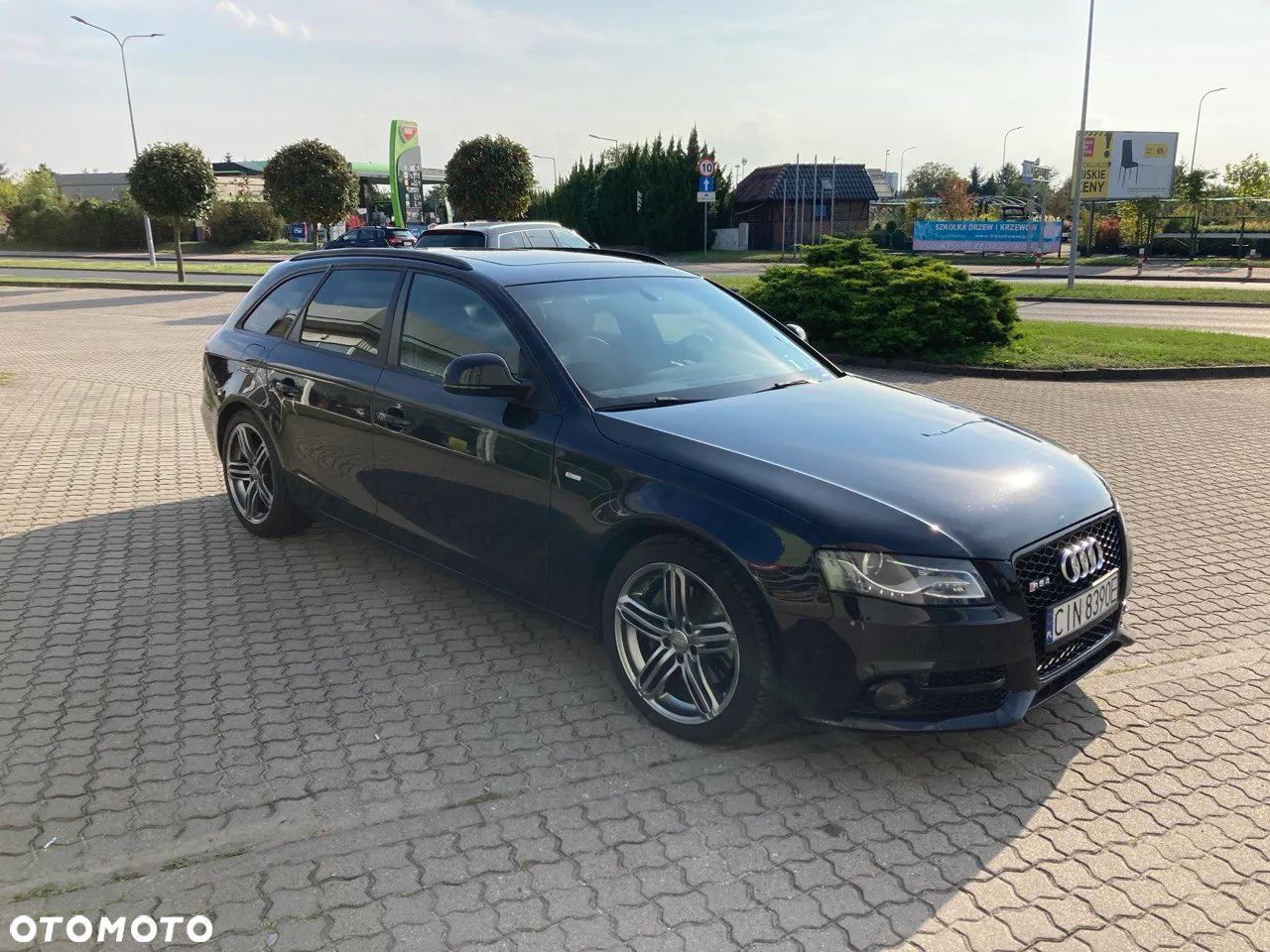 Audi A4 Avant - 1