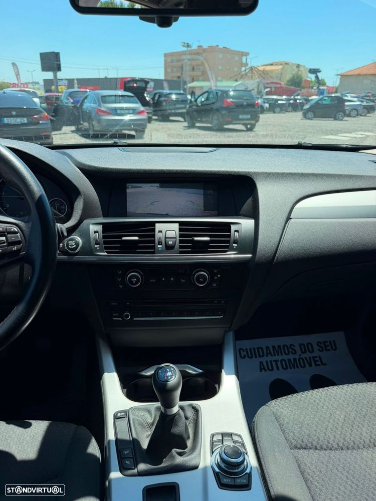 BMW X3 20 d xDrive - 28