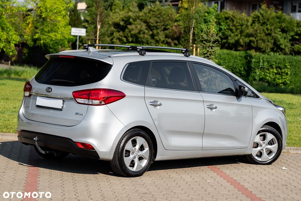 Kia Carens 1.7 CRDi 141 ISG Vision - 3