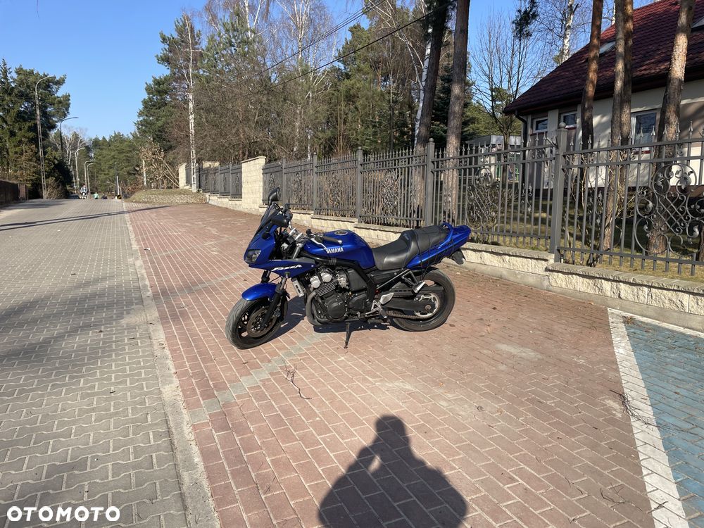 Yamaha FZS - 5