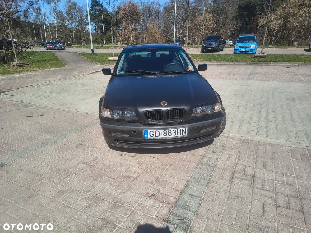 BMW Seria 3 - 1