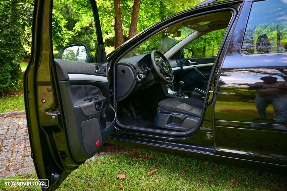 Skoda Octavia Break 1.6 TDi Elegance - 18