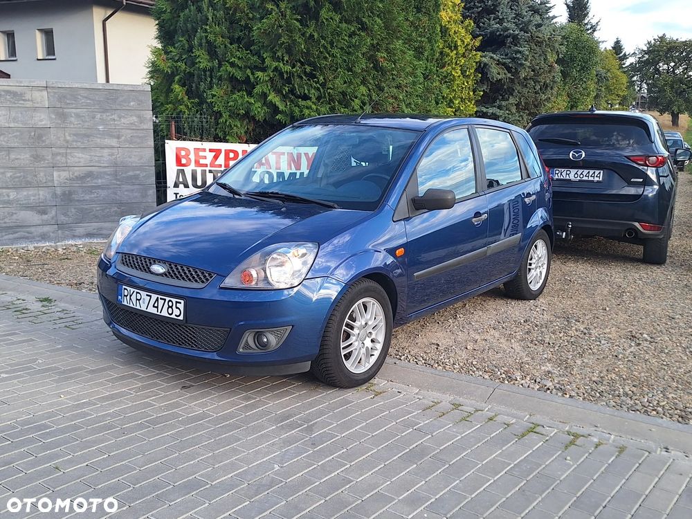 Ford Fiesta - 2