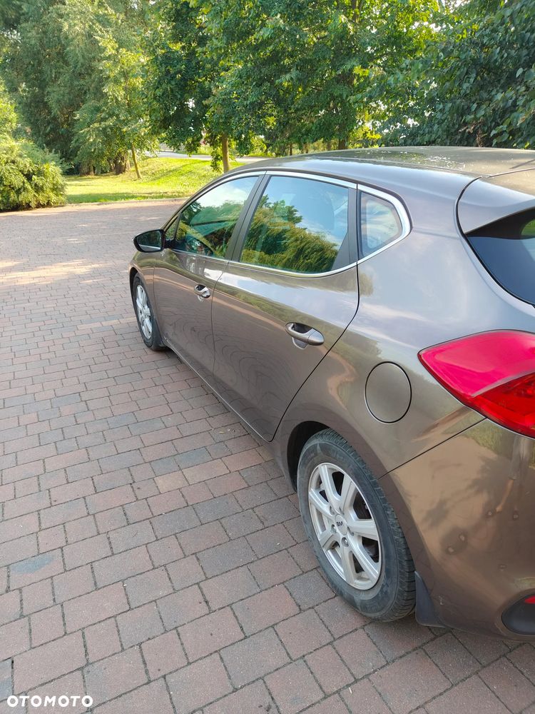 Kia Ceed 1.6 CRDi L - 5