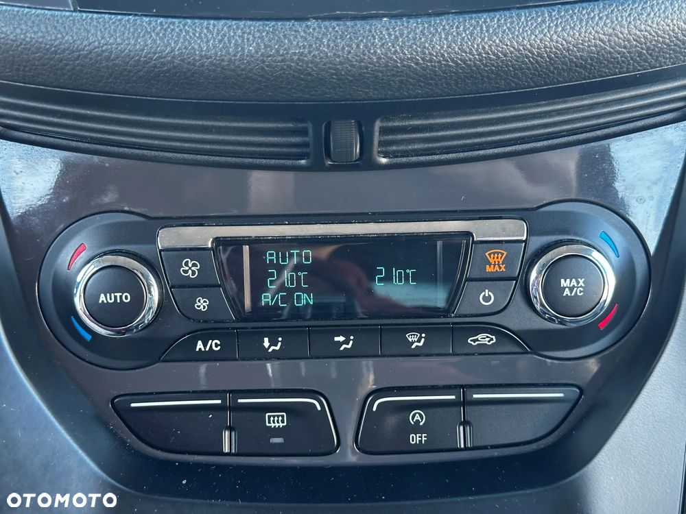 Ford Kuga 2.0 TDCi 4x4 Titanium - 30