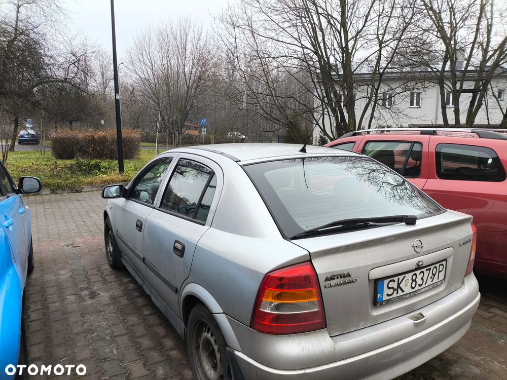 Opel Astra 1.4 - 2