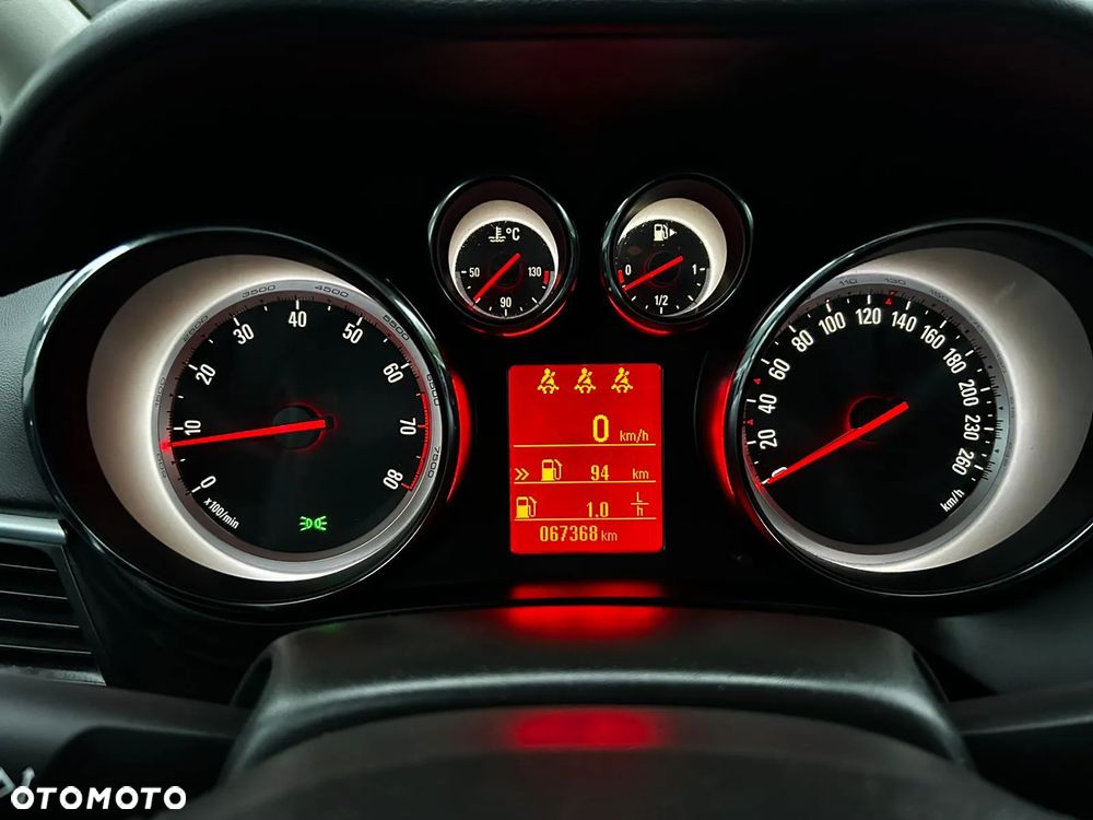 Opel Zafira 1.4 Turbo (ecoFLEX) Start/Stop Active - 36