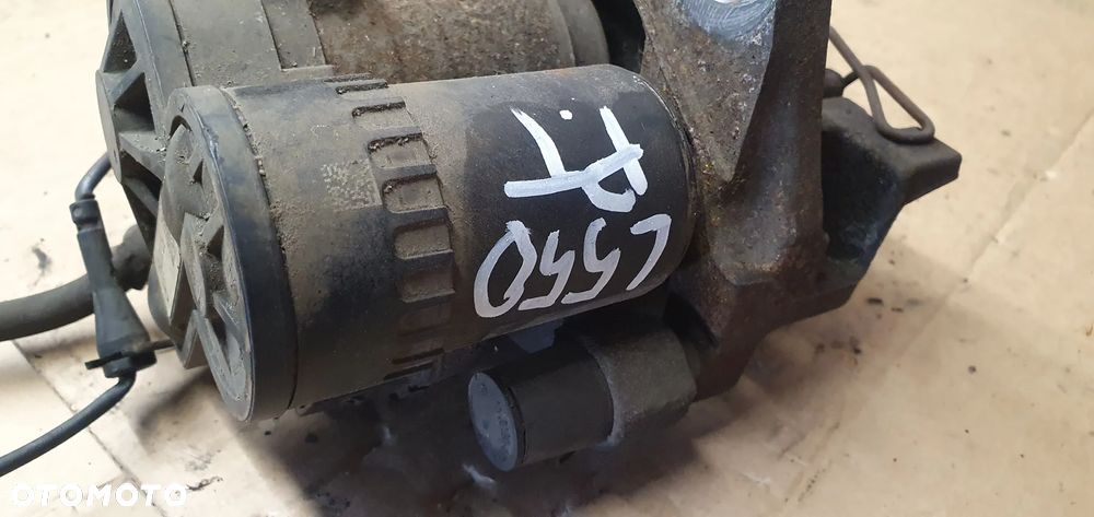 Zacisk hamulcowy prawy tył tylny prawy Land Rover Discovery Sport L550 FK72-2K327-BE - 8