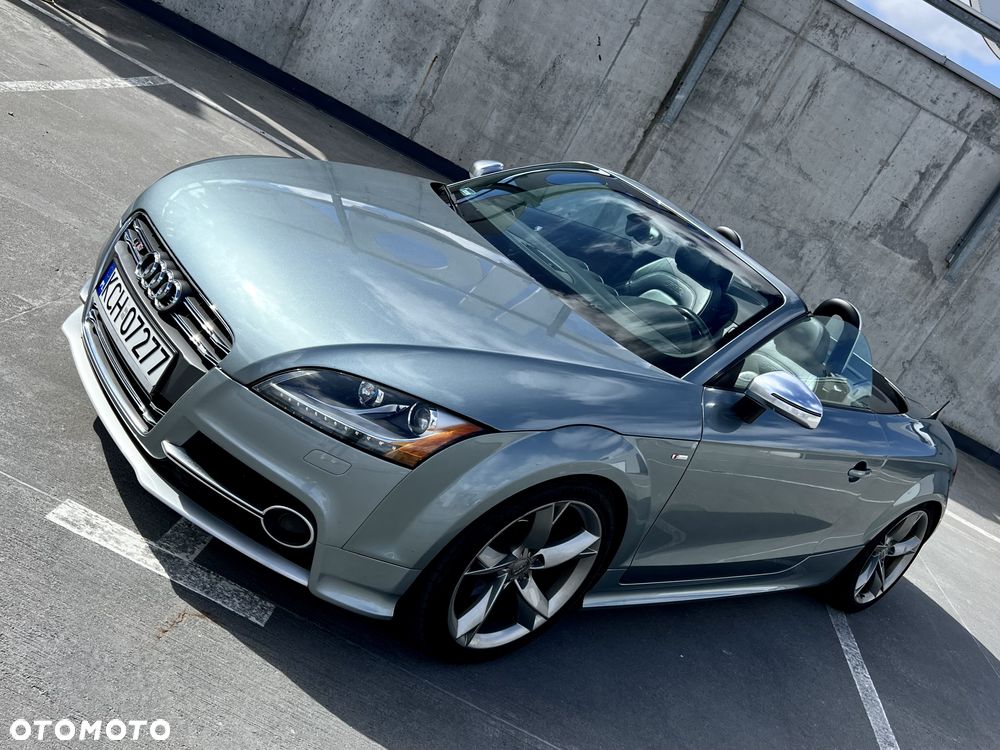 Audi TT Roadster - 2