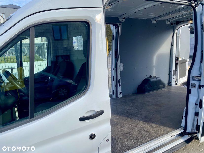 Ford Transit - 9