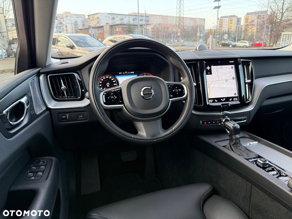 Volvo XC 60 D5 AWD Inscription - 24
