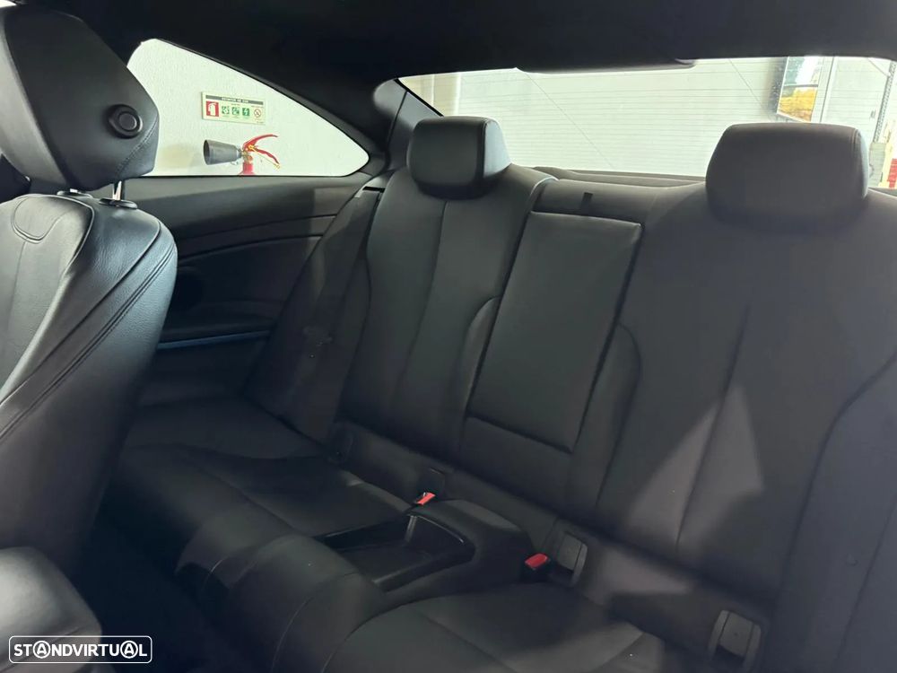 BMW 428 i Pack M Auto - 16