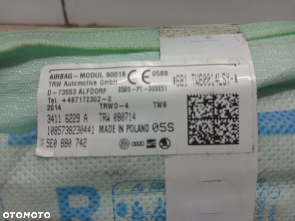 PODUSZKA POWIETRZNA PRAWA AIRBAG KURTYNA BOCZNA SKODA OCTAVIA III 3 KOMBI 5e0880741 - 2