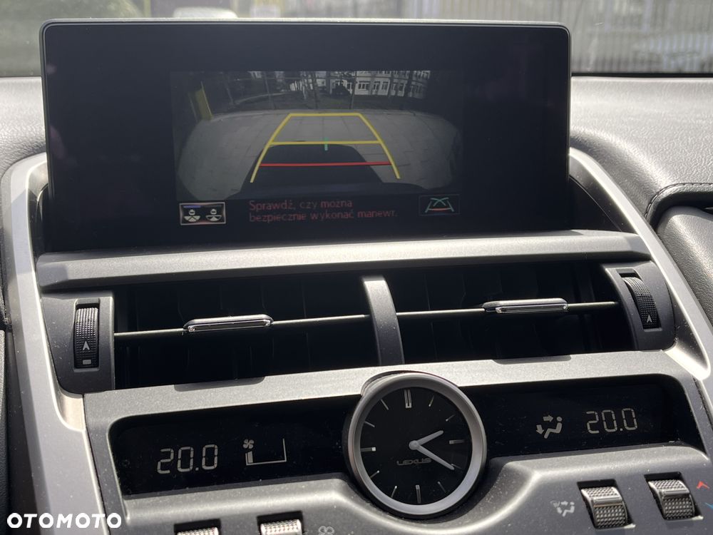 Lexus NX 300h Prestige AWD - 11