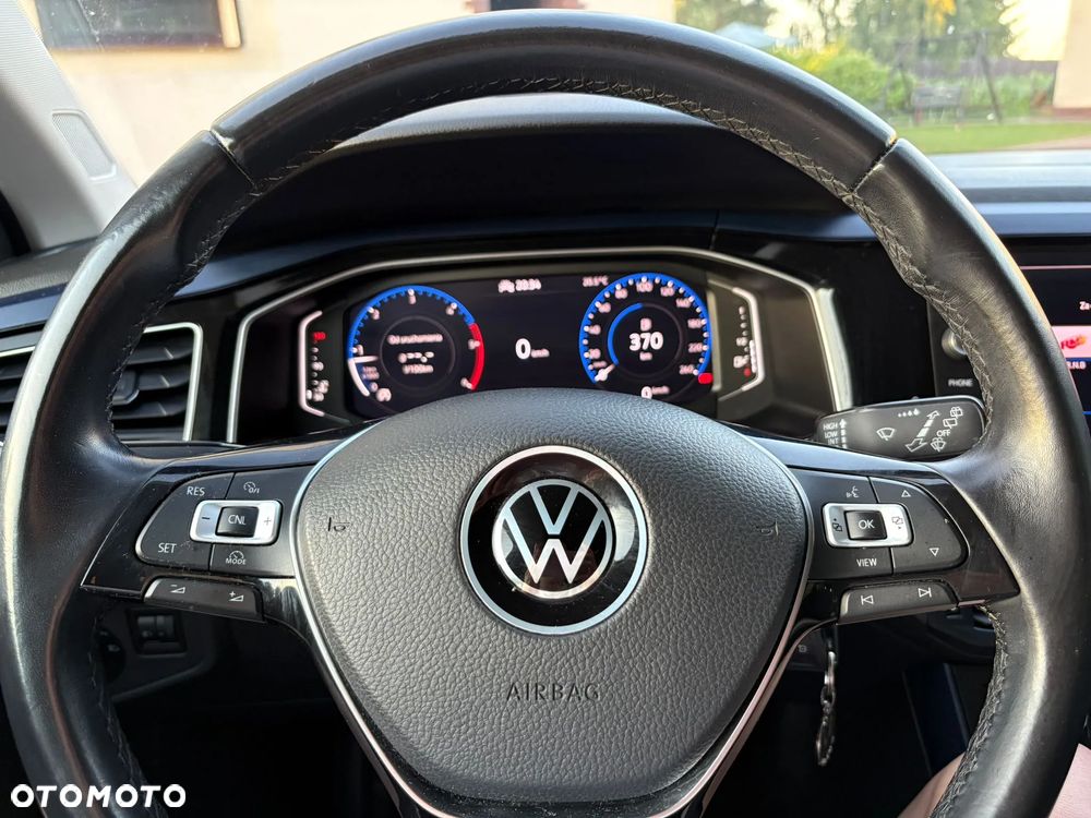 Volkswagen Polo - 28