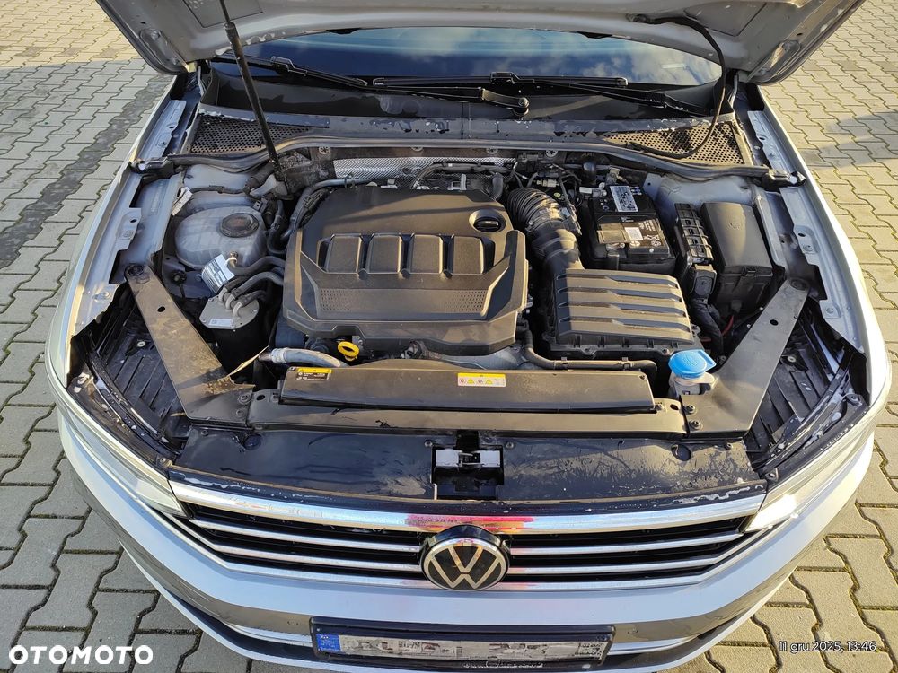 Volkswagen Passat 2.0 TDI EVO Business DSG - 5