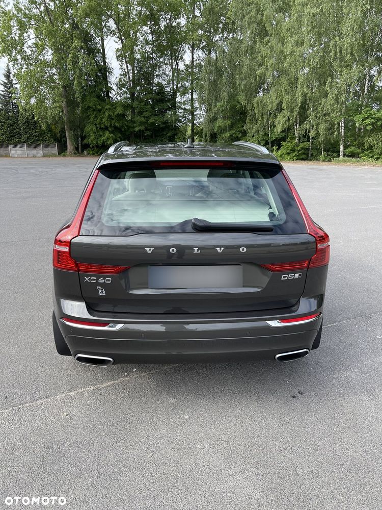 Volvo XC 60 D5 SCR AWD Inscription - 8