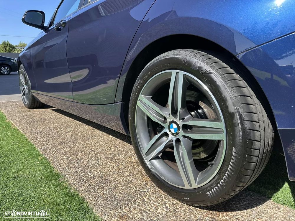 BMW 125 d Sport Line - 19