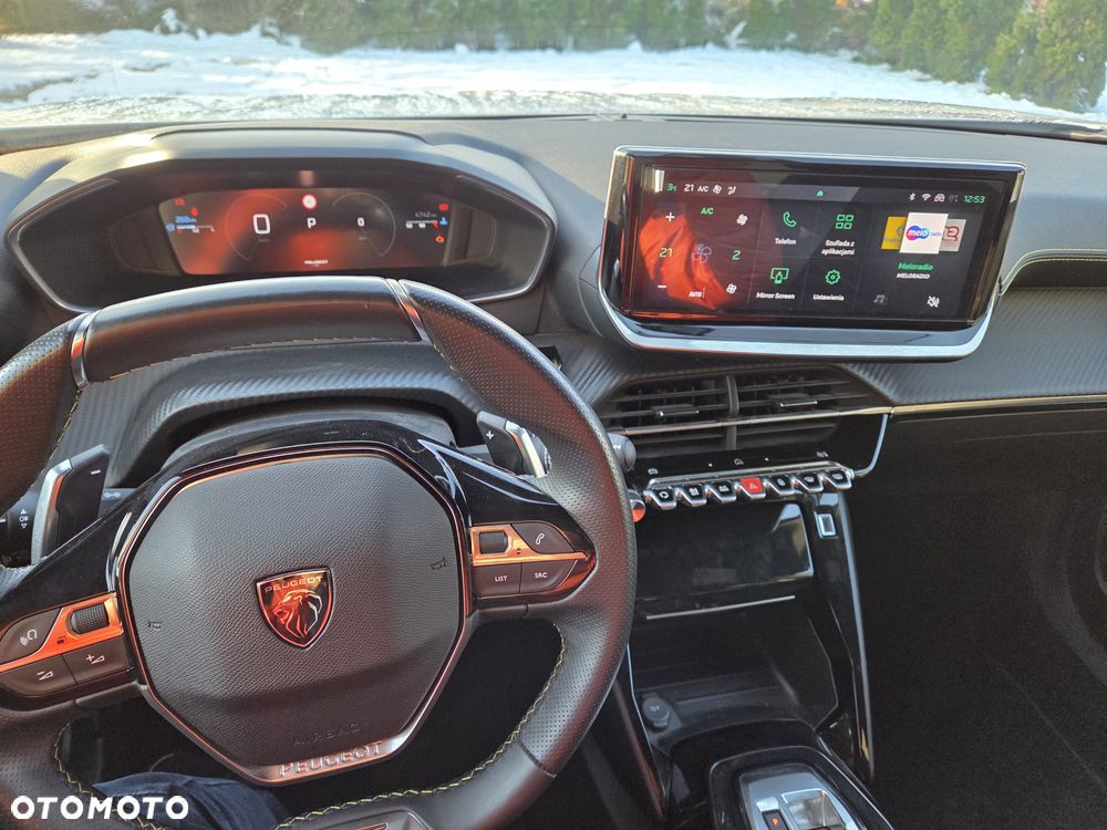 Peugeot 2008 1.2 Pure Tech GPF Allure S&S EAT6 - 13