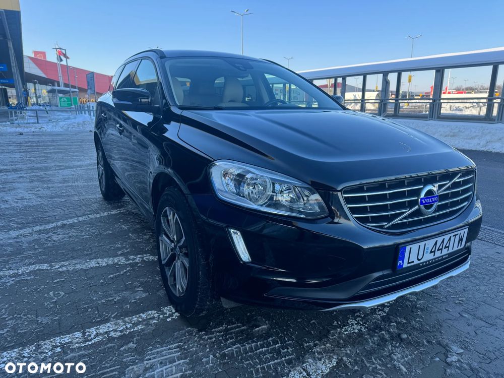 Volvo XC 60 D4 Drive-E Momentum - 32