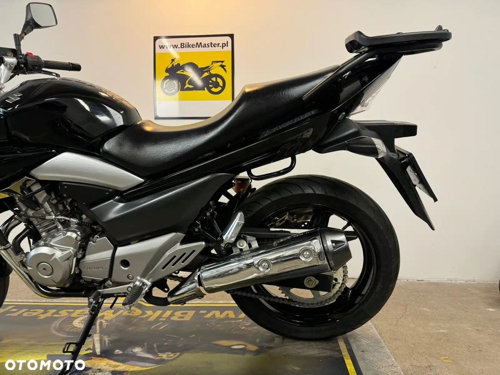 Suzuki GW 250 - 18