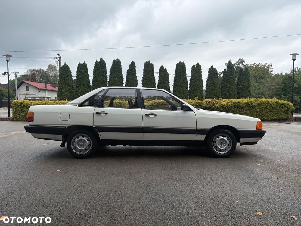 Audi 100 1.8 - 4