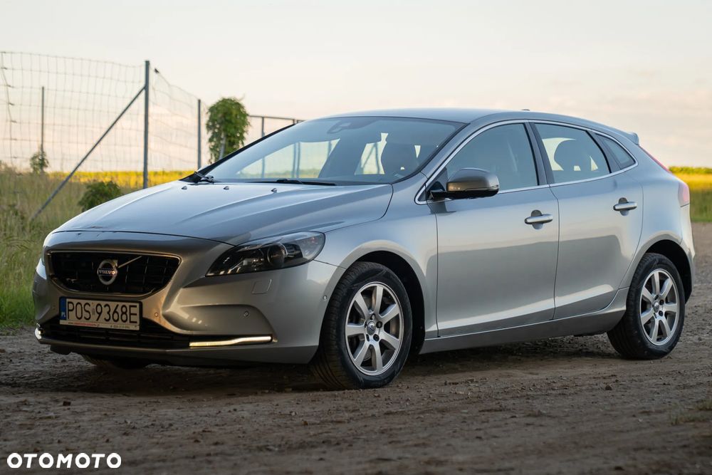 Volvo V40 - 4