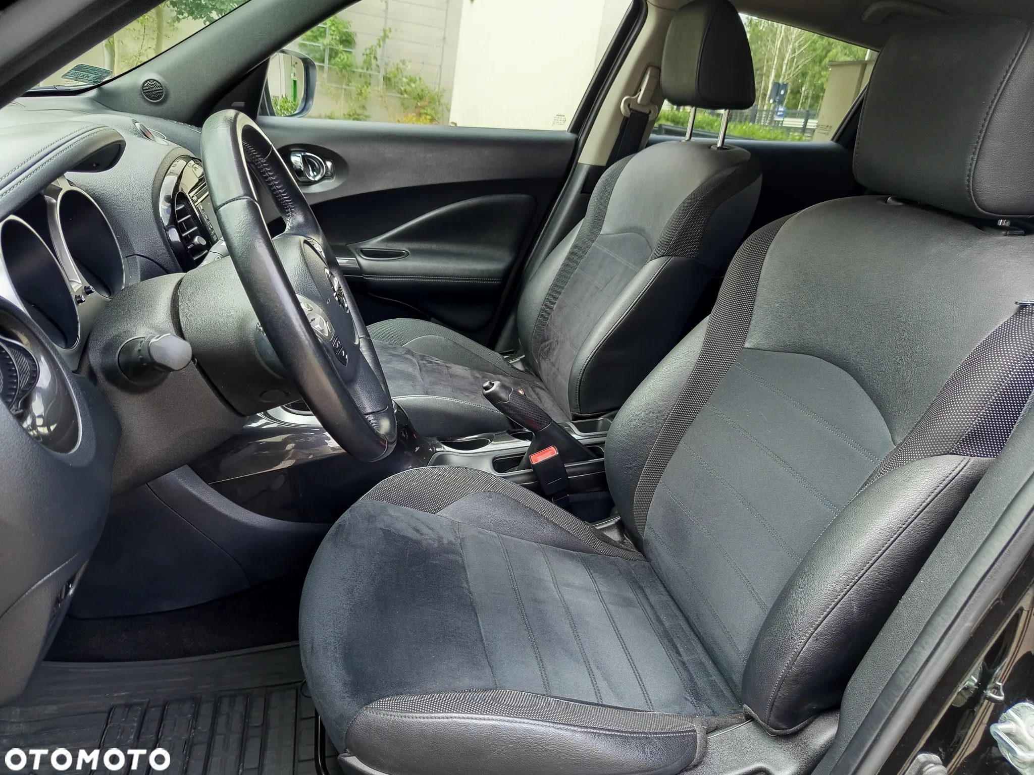 Nissan Juke 1.6 N-Connecta - 10