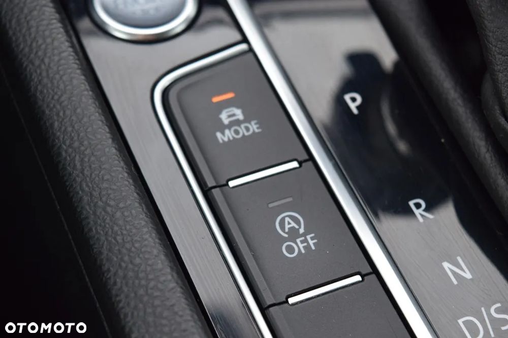 Volkswagen Passat 2.0 TDI BMT Highline DSG - 26