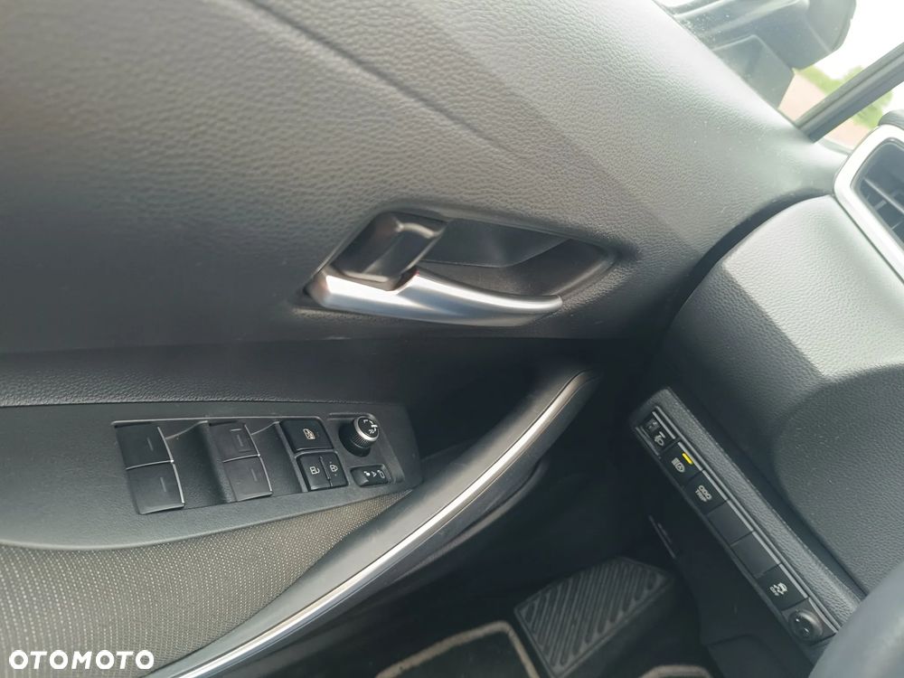 Toyota Corolla - 4