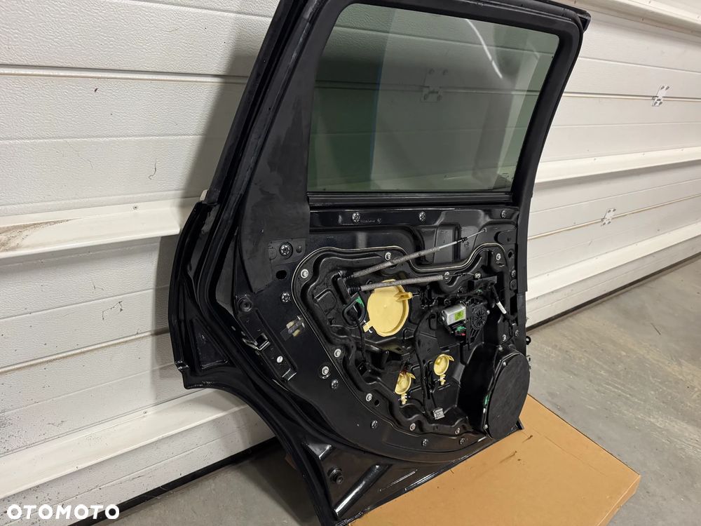 JEEP CHEROKEE KL DRZWI LEWE TYŁ  PXR - 4