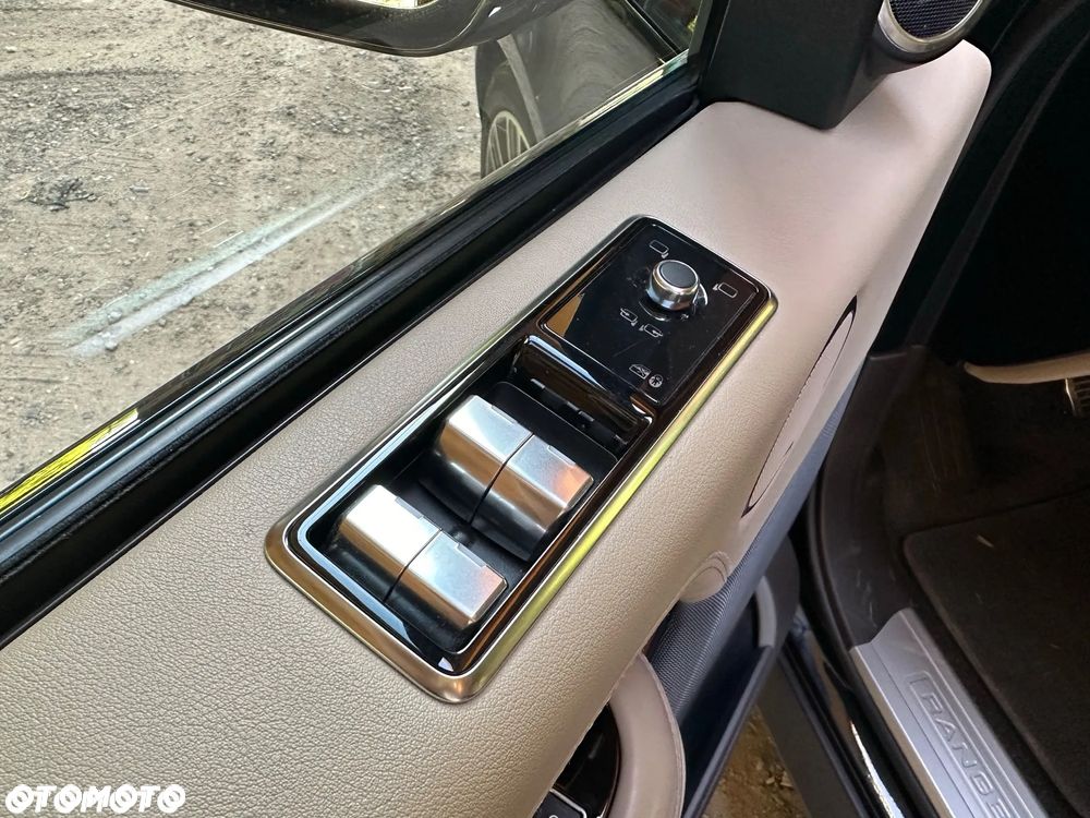 Land Rover Range Rover 4.4SD V8 Vogue EU6 - 28